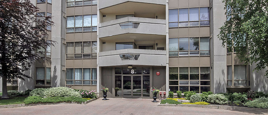Village Green Condominium Development at 6 and 8 Village Green, Stoney Creek