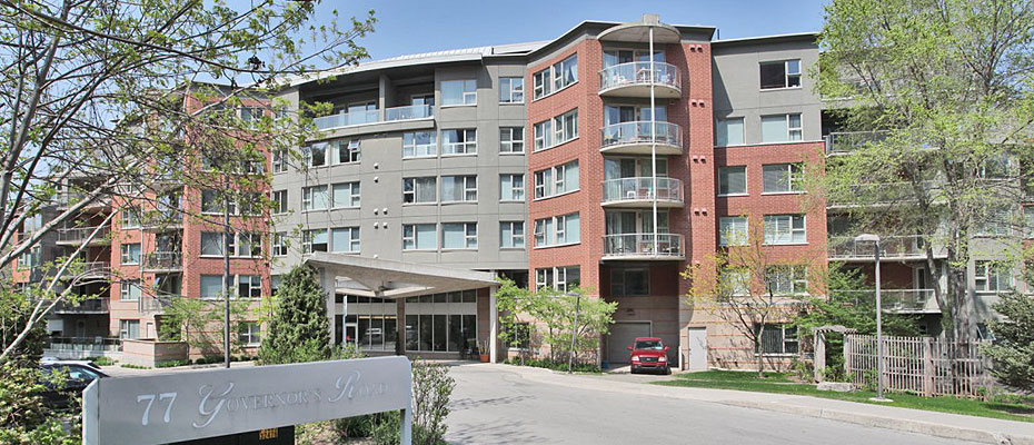 77 Governors Road, Dundas