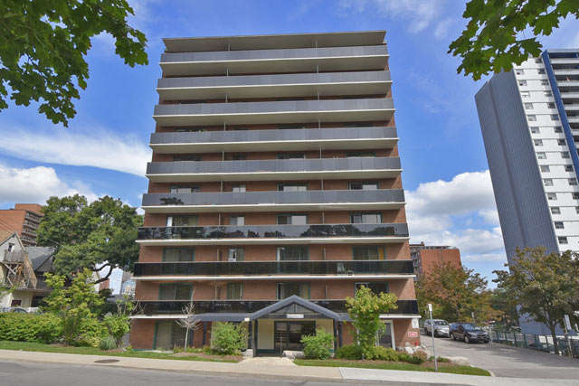 The Clifton at 81 Charlton Avenue East, Hamilton