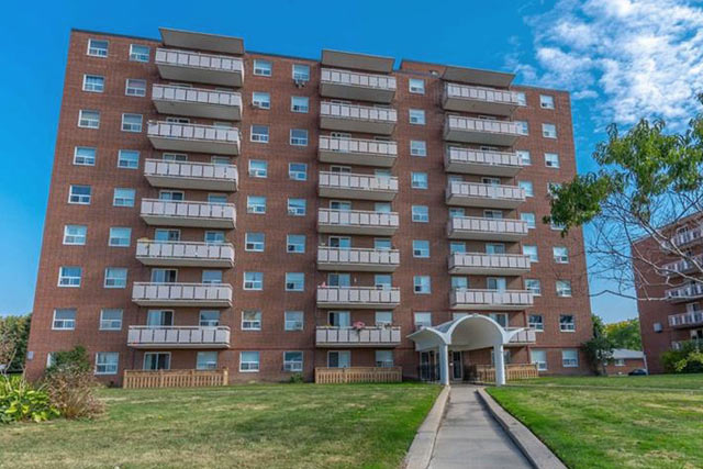 851 Queenston Road, Stoney Creek